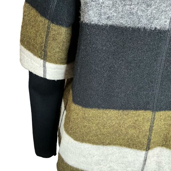 Line The Label Wool Blend Jacket Size S/P Toggle Closure Striped Warm - Picture 13 of 16